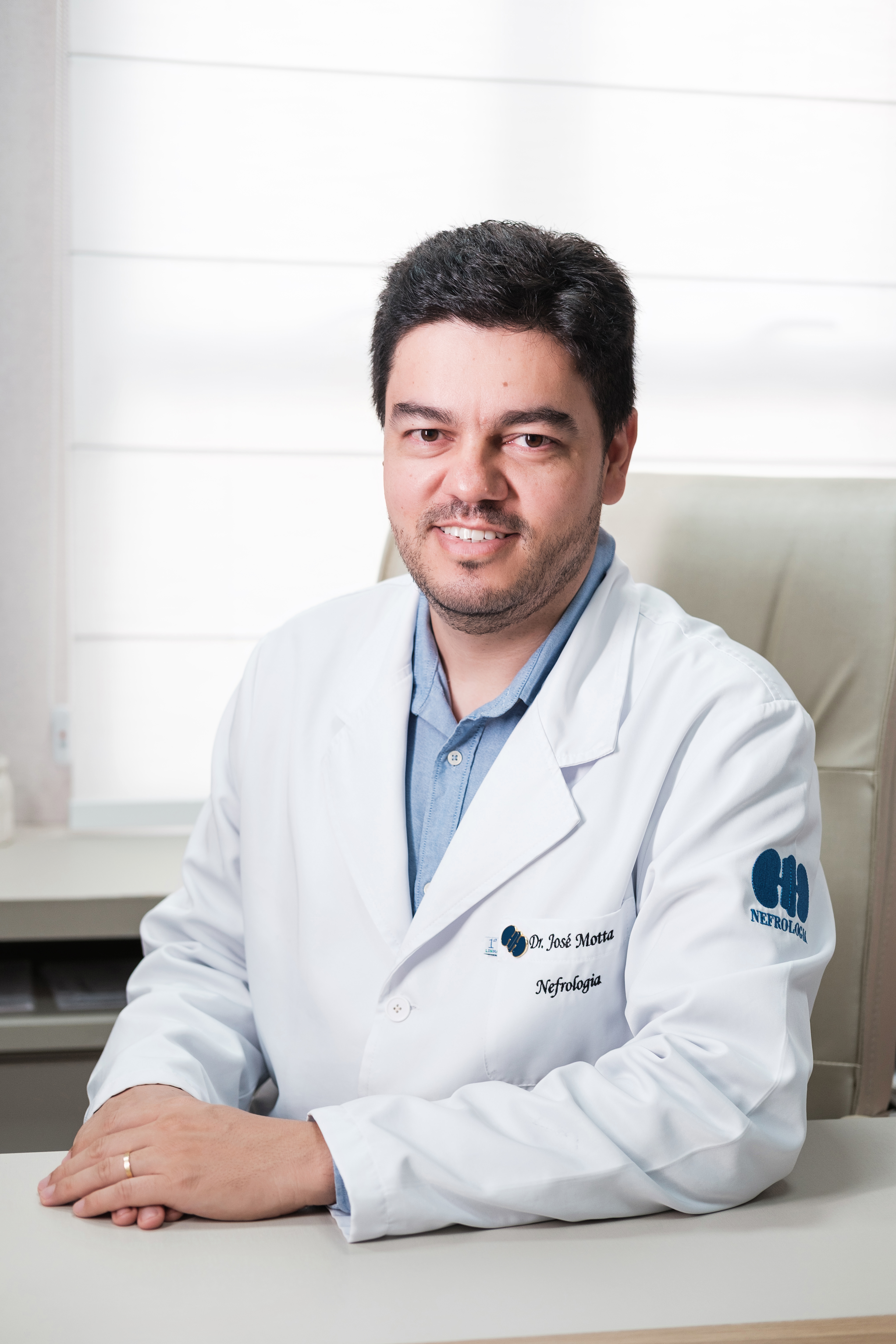 Dr. José da Silva Motta Neto — Nefrologista